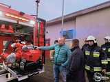 [FOTO] Zobaczcie, jak ochotnicy z Piotrowic Świdnickich uroczyście powitali nowy wóz pożarniczy!