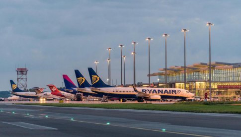 Letni rozkład lotów z Wrocławia: Ponad 80 połączeń, atrakcyjne nowości i jubileusz terminala