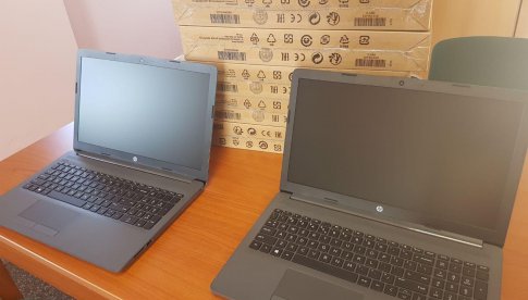 Nowe laptopy w Zwróconej i Stolcu