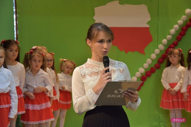 Patriotyczne występy przedszkolaków w Dzierżoniowie