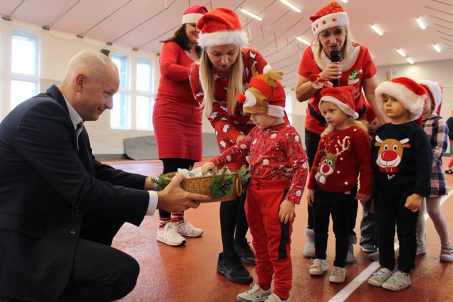 Mikołajkowy Turniej Świąteczny przedszkolaków