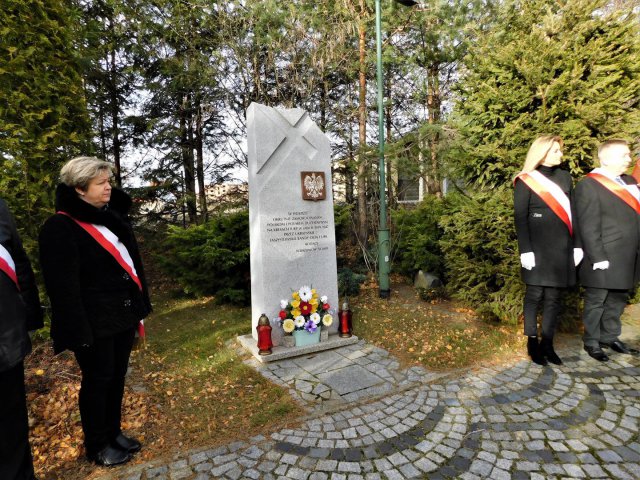 10. rocznica powstania i poświęcenia pomnika upamiętniającego pomordowanych Polaków