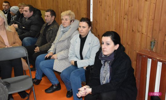 Debata o likwidacji Szkoły Podstawowej w Jaźwinie