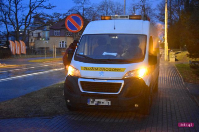 Ciężarówką uszkodził sygnalizację świetlną w Dzierżoniowie
