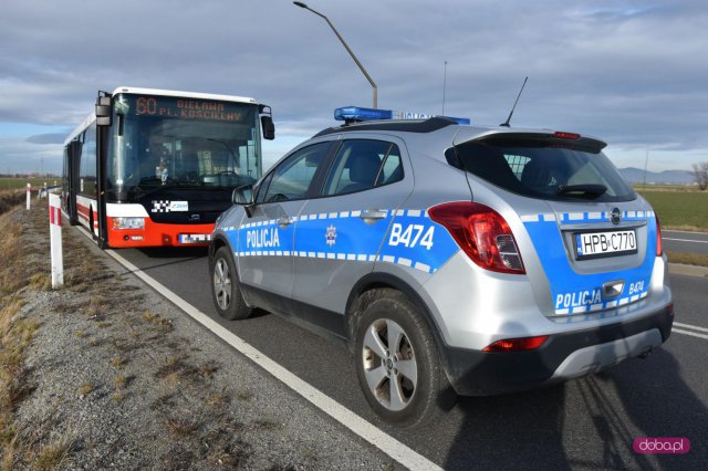 Gwałtowne hamowanie autobusu linii 60 Pieszyce - Bielawa