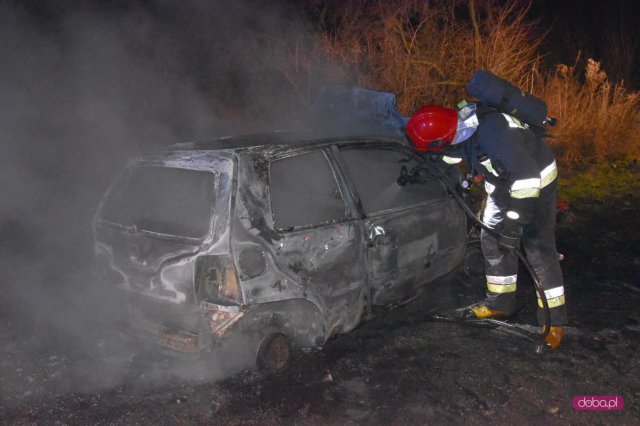 Pożar auta w Bielawie