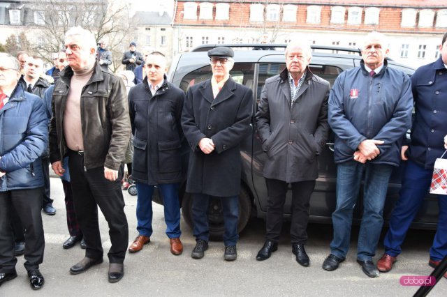 Plac Piastów Śląskich 4 w Piławie Górnej