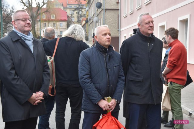 Plac Piastów Śląskich 4 w Piławie Górnej