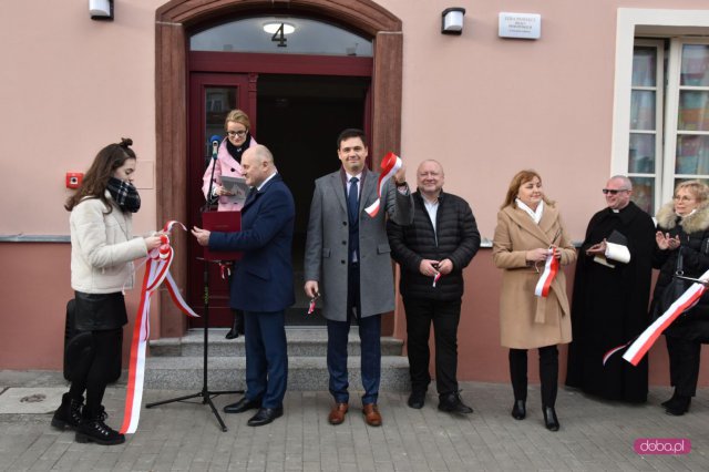 Plac Piastów Śląskich 4 w Piławie Górnej