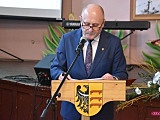 Plac Piastów Śląskich 4 w Piławie Górnej
