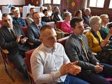 Plac Piastów Śląskich 4 w Piławie Górnej