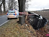 Seatem wypadła z drogi w Nowiźnie