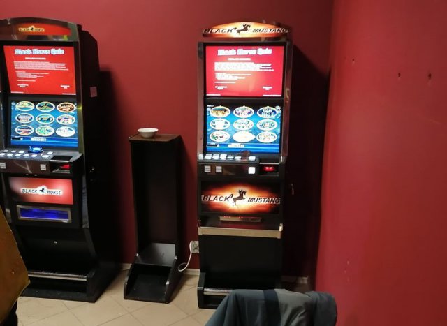 Zarekwirowano nielegalne automaty do gier w powiecie dzierżoniowskim