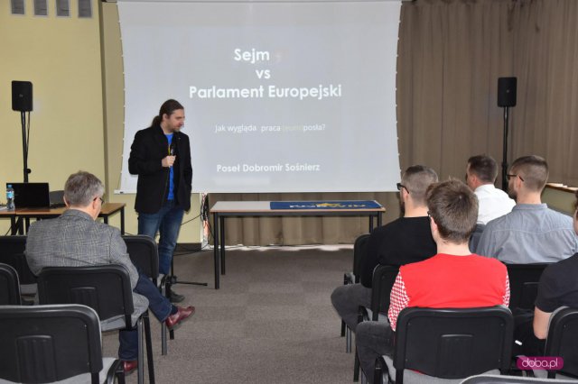 Spotkanie z posłem Dobromirem Sośnierzem w Dzierżoniowie