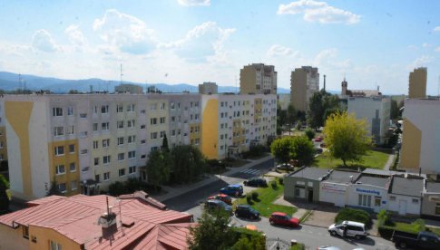 Spółdzielnia Mieszkaniowa w Dzierżoniowie: dezynfekcja klatek schodowych