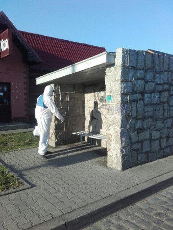 Kolejne dezynfekcje miejsc przestrzeni publicznej w Łagiewnikach