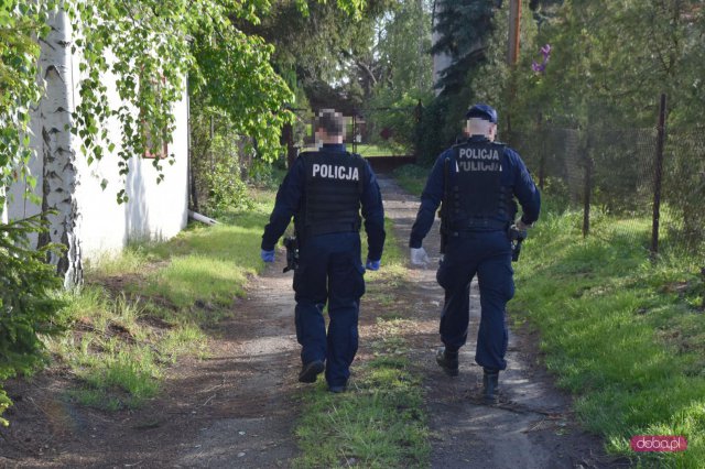 Zakrwawiony mężczyzna w jednym z mieszkań w Dzierżoniowie