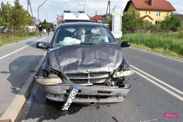 Kolejny wypadek przy wyjeździe z Bielawy do Pieszyc