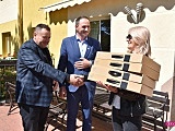 Dzieci z Domu Dziecka w Pieszycach otrzymały cztery laptopy