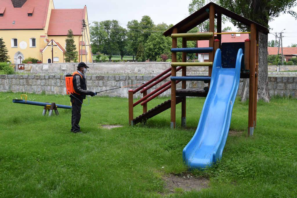 Place zabaw już otwarte w gminie wiejskiej Dzierżoniów