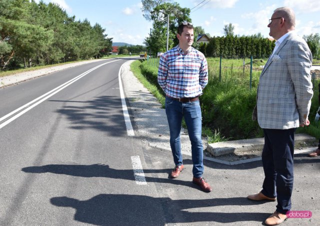 Inwestycja drogowa we Włókach za 1,4 mln złotych – oddana do użytkowania
