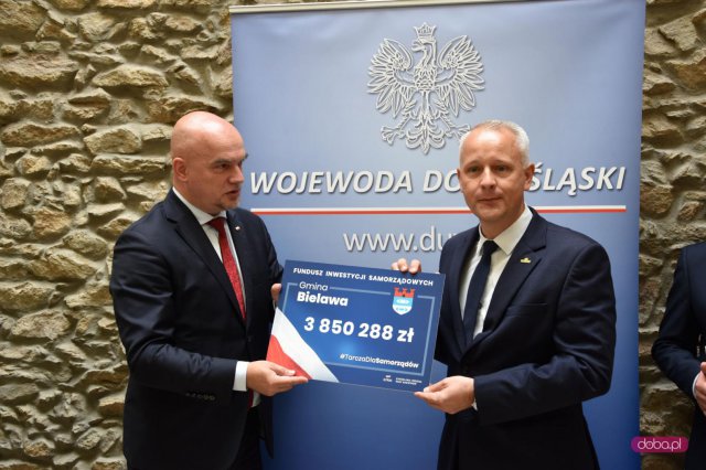 12 mln złotych dla gmin powiatu dzierżoniowskiego