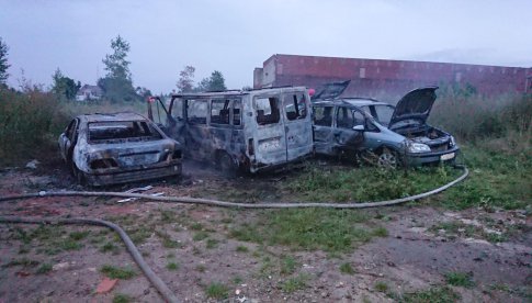 Pożar samochodów w Łagiewnikach