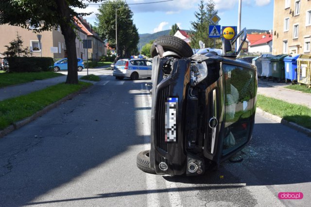 Bielawa - przewrócił opla na bok, był pijany!