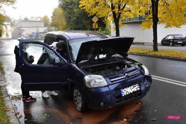 Zderzenie pojazdów na Daszyńskiego w Dzierżoniowie
