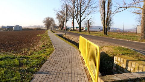 Nowy chodnik w Niemczy