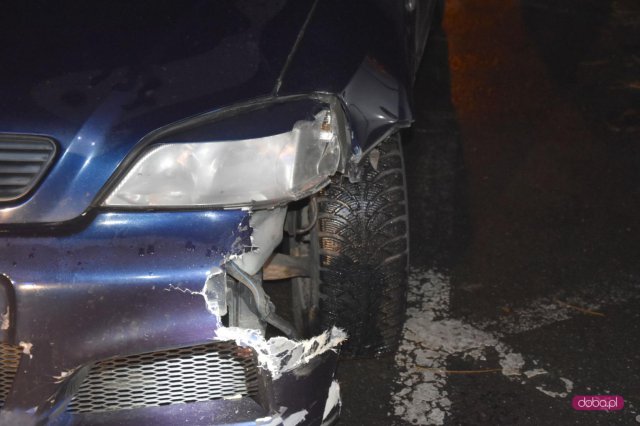 Nietrzeźwy kierowca uszkodził dwa pojazdy na os. Jasnym w Dzierżoniowie