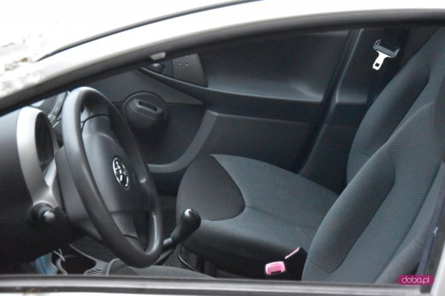 Toyota wypadła z drogi w Gilowie