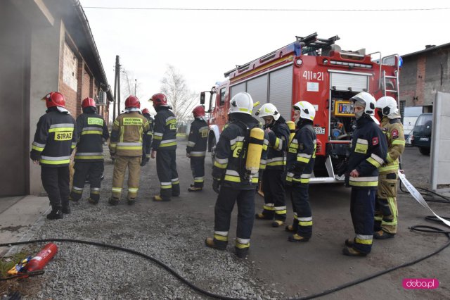 Pożar hali w Pieszycach