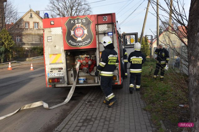 Pożar hali w Pieszycach