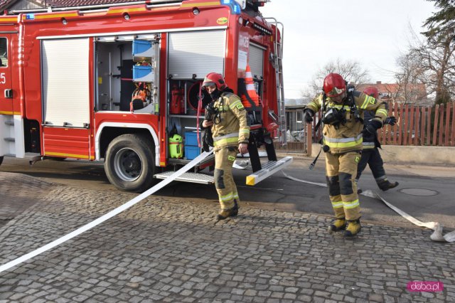 Pożar hali w Pieszycach