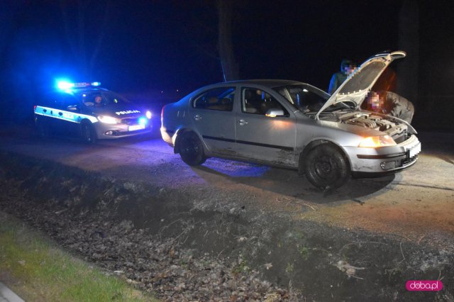 Zderzenie dwóch pojazdów na ósemce