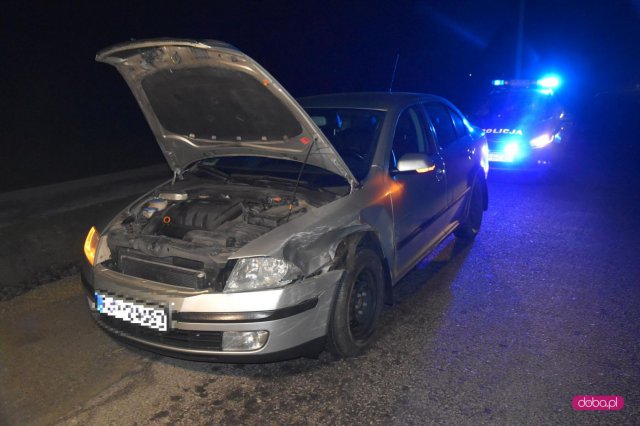 Zderzenie dwóch pojazdów na ósemce