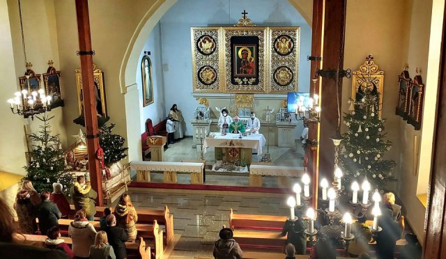 Kolędowanie w kościele p.w. Matki Boskiej Częstochowskiej w Łagiewnikach