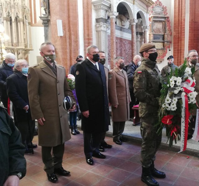 Terytorialsi uczcili pamięć żołnierzy Armii Krajowej w 79. rocznicę powstania AK