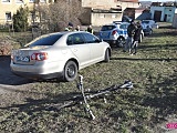 Zderzenie volkswagena i rowerzysty w Bielawie