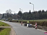 Powiat buduje chodnik do cmentarza w Bielawie