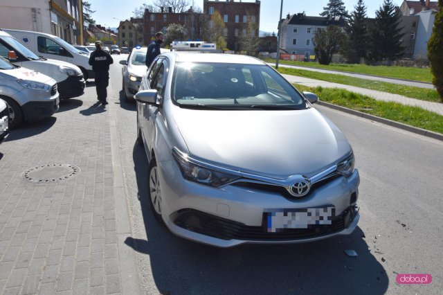 Zderzenie dwóch pojazdów na Diorowskiej w Dzierżoniowie