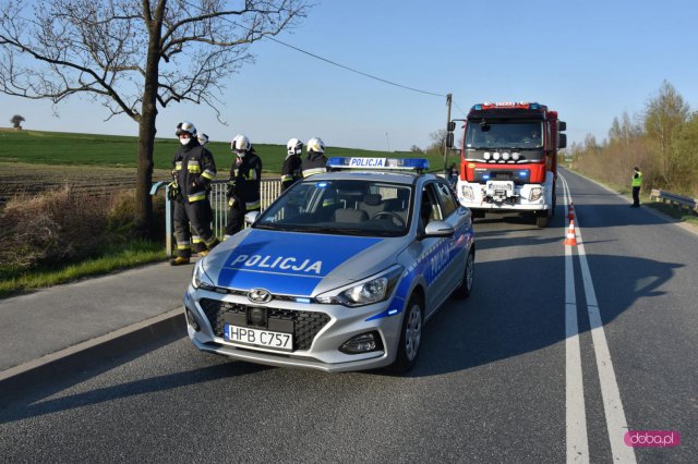 Fiatem uderzyła w ciągnik rolniczy