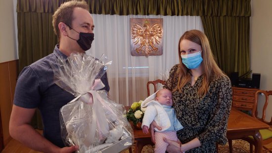 Wyprawki dla niemowlaków z gminy Łagiewniki