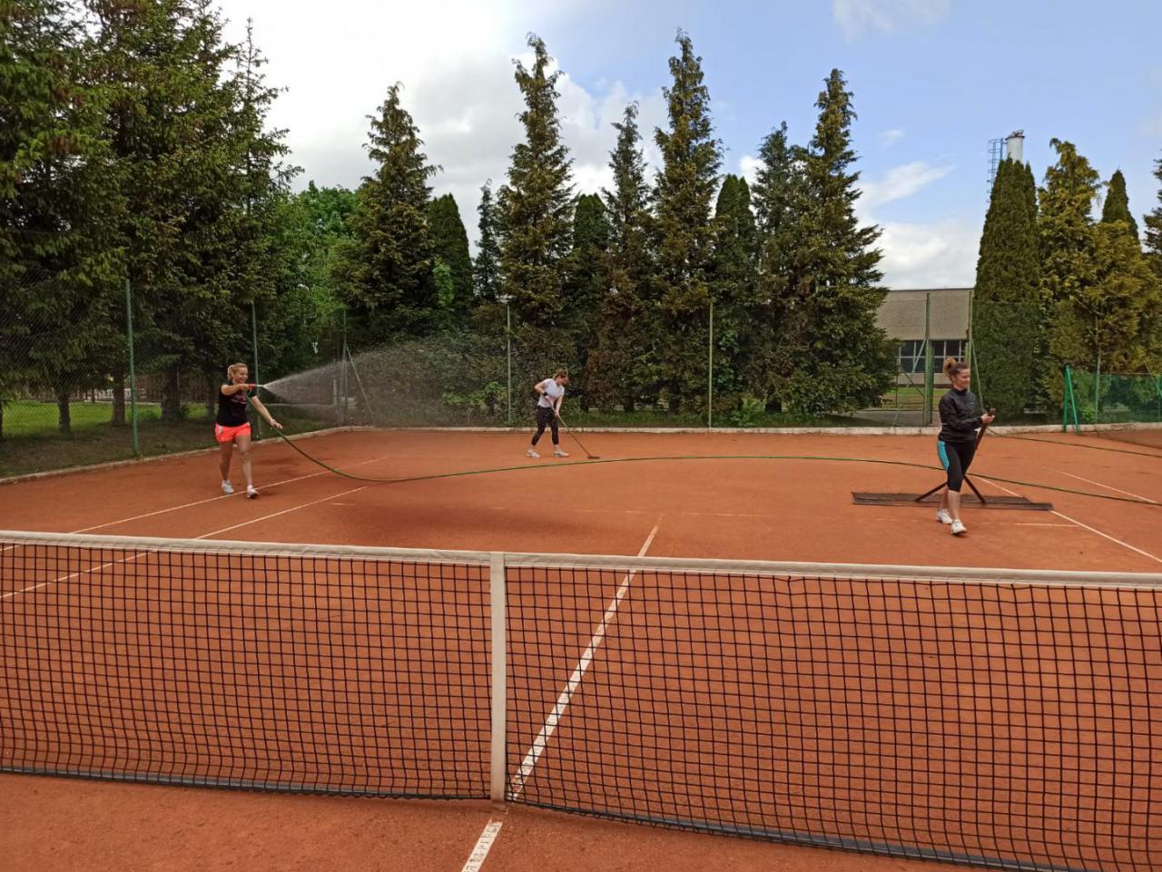 Pro Tennis Academy zaprasza na korty tenisowe OSiR