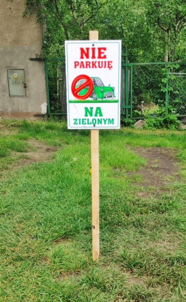 Bielawa: „Nie parkuję na zielonym”