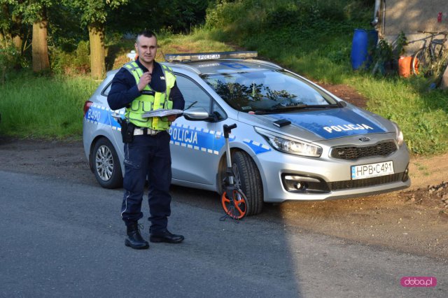 Zderzenie dwóch pojazdów w Stoszowie