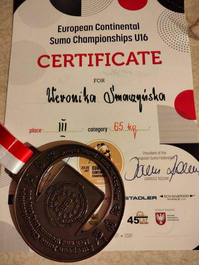 Weronika Smaczyńska zdobywa brązowy medal mistrzostw Europy w sumo