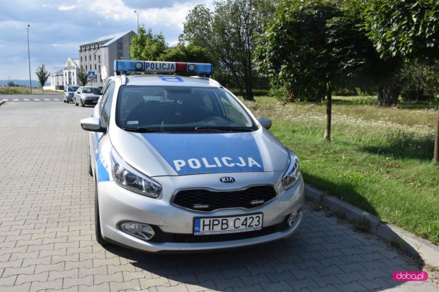 Zderzenie pojazdów na drodze Bielawa - Dzierżoniów 