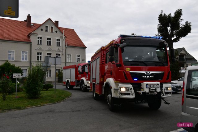 Pożar w wieżowcu w Bielawie